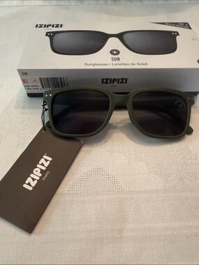 Izipizi Sunglasses Kaki Green